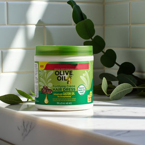 Crème Coiffante Fortifiante à l'Huile d'Olive 100% Naturelle Marque Privée Infusée à l'Huile de Ricin pour le Renforcement - Product Image 2