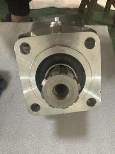 Moteur hydraulique à piston radial à couple élevé série F2 F2-70/35-R F2-42/42 F2-53/53 F2-55/28 F2-70/70-R - Product Image 3