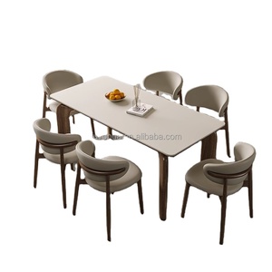 Precio barato Chivari silla apilable con marco <span class=keywords><strong>de</strong></span> metal con asiento tapizado para banquetes y bodas - Product Image 1
