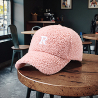 Casquette de baseball unisexe 100% coton, fermeture à boucle en cuivre doré, bord incurvé doux et moelleux, tissu respirant et imperméable, décontractée et sportive