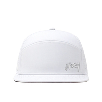Topi Snapback Berkualitas Tinggi Anti Air untuk Pria dengan Logo Patch Karet Custom 6 Panel Poliester dengan Lubang Laser Cut