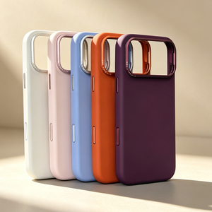 Funda Protectora Magnética de Silicona Líquida de Color Sólido JOYPORODO S135 con Soporte Metálico para Lentes para iPhone 17 18 Pro Max - Product Image 4