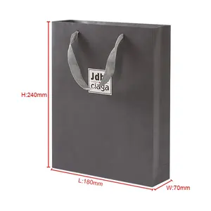 काले कस्टम रिबन संभाल के साथ कागज शॉपिंग बैग उपहार बैग