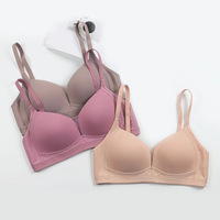 Soutien-gorge triangle sans couture grande taille pour femmes, soutien-gorge push-up en V profond, sous-vêtements confortables, rassemblement anti-affaissement, soutien-gorge sexy