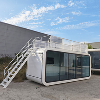 Maison conteneur d'habitation mobile personnalisée de 40 pieds et 2 pieds Maison modulaire futuriste intelligente à capsule spatiale 2 3 4 5 Bedroom