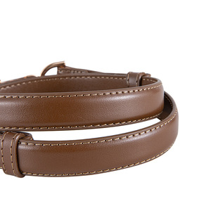 Ceinture Tiyo fine en cuir véritable noir verni avec boucle dorée, style élégant et léger pour jupes et pantalons, longueur 93 cm, été - Product Image 4