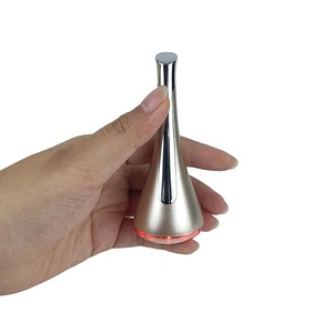 <span class=keywords><strong>Appareil</strong></span> de lifting du visage portable, masseur facial raffermissant la peau, <span class=keywords><strong>appareil</strong></span> de beauté <span class=keywords><strong>anti</strong></span>-<span class=keywords><strong>rides</strong></span> pour le visage et le cou - Product Image 2