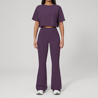 Ensemble de yoga 2 pièces de haute qualité pour femmes, haut court à manches courtes, leggings évasés taille haute, vêtements de sport à séchage rapide, vêtements de fitness pour la salle de sport