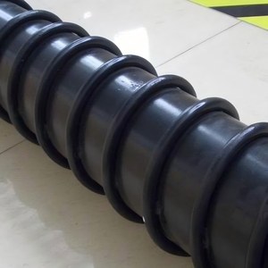 Nieuwe rubberen roestvrijstalen stalen koord verstelbare schroefvoeder transportband hittebestendig oliebestendig duurzaam op maat gemaakt - Product Image 4