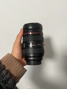 เลนส์กล้อง DSLR ฟูลเฟรม Stock Used E/F 24-70mm F/2.8L USM - Product Image 2