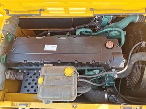 Excavatrice Komatsu PC 360 d'occasion à bas prix, 36,9 tonnes, à vendre - Product Image 4