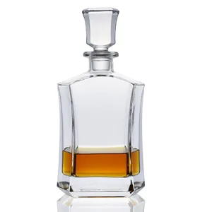 Novare Popular 25oz Lead Free Crystal Plain Whisky Decanter With Silicon Stopper