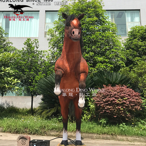 Mô Hình Động Vật Kích Thước Sống Động Của Một Con Ngựa - Product Image 2