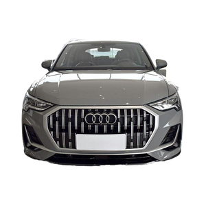 <span class=keywords><strong>Audi</strong></span> <span class=keywords><strong>Q3</strong></span> <span class=keywords><strong>SUV</strong></span> Compatto 35 TFSI 2024, Usata, Elegante e Progressiva a Benzina con Guida a Sinistra e Sedili in Pelle - Product Image 2