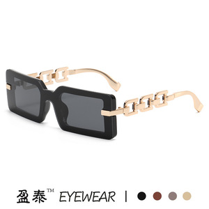 Lunettes de soleil Yingtai à monture carrée avec branches en chaîne, noires, UV400, style urbain tendance pour femme - Product Image 1