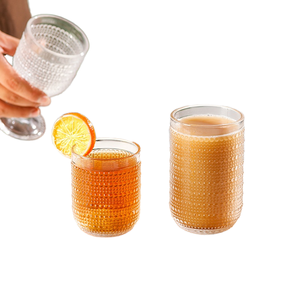 Verre à <span class=keywords><strong>vin</strong></span> classique en verre durable à motif diamant avec bouchon à <span class=keywords><strong>paille</strong></span>, lavable au lave-vaisselle, pour le camping, couleur originale élégante, vente en gros - Product Image 1