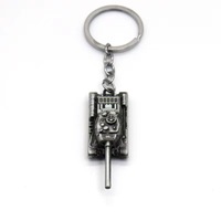 Colgante único para coche para hombre, con un modelo de tanque T34 hueco de la Segunda Guerra Mundial, adecuado como pequeño regalo, llavero