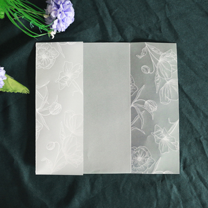 Inviti di Nozze Personalizzati con Design Floreale su Carta Vellum, Buste in Vellum e Sigillo in Ceralacca - Product Image 6