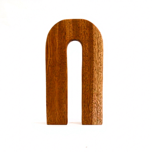 Vase en bois de teck naturel durable en forme de U, porte-fleurs en bois, pot décoratif moderne pour table, pour la maison, cadeaux faits à la main - Product Image 1