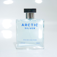 Damenparfüm Arctic Rechteckige Flasche Hellblaue Flüssigkeit Silberne Box Muster Frisch Kühl Sport Sommer Langanhaltend