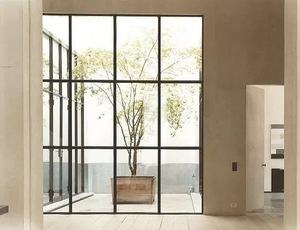 หน้าต่างเหล็กดัดลายฝรั่งเศส PAN-STEEL หรูหรา ผลิตด้วยมือ ทนลม ปลอดภัย กระจกนิรภัย สำหรับบ้านพักตากอากาศและที่อยู่อาศัย - Product Image 3