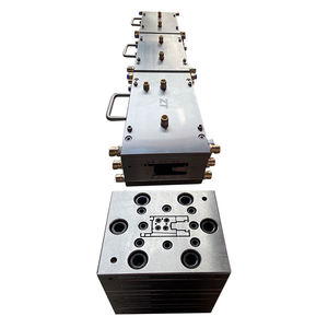 Moule d'extrusion pour profilés de fenêtres PVC/UPVC, moule en acier pour cadres de portes et fenêtres en plastique, outil et matrice d'extrusion haute performance et haute précision - Product Image 4