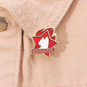 شارة معدنية محفورة ومطلية على شكل نجمة خماسية مع لهب للحقائب ودبابيس الياقات والإكسسوارات - Product Image 3