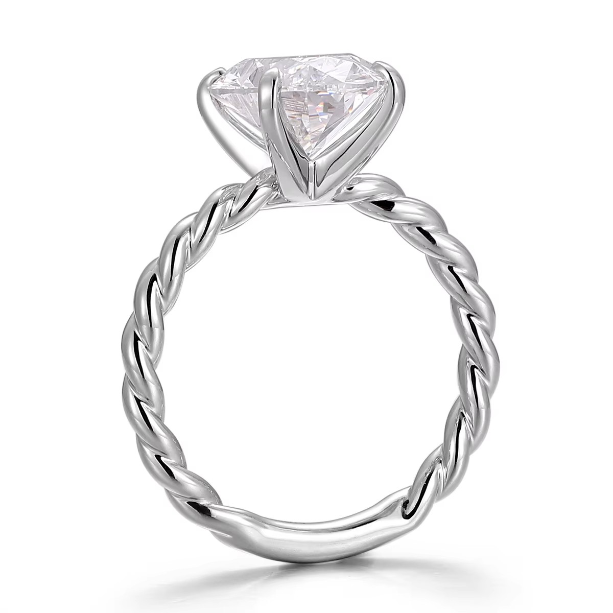 Anello in argento 925 con moissanite e diamante