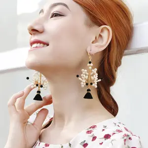 Pendientes largos con borlas bohemias, aretes largos con borlas de perlas