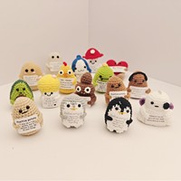 Pomme de terre positive en crochet, faite main, moderne et abstraite, figurine animale de dessin animé, pour le soutien émotionnel, pour anniversaire et décoration adulte