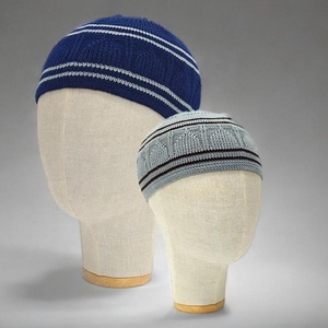 Chapeau de prière musulman fait main sur mesure avec bord contrastant en crochet, Kopiah Kufi pour usage quotidien en extérieur - Product Image 1