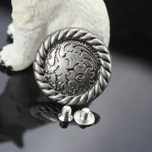 Conchos in metallo argento antico con corda intrecciata con vite per cintura in pelle