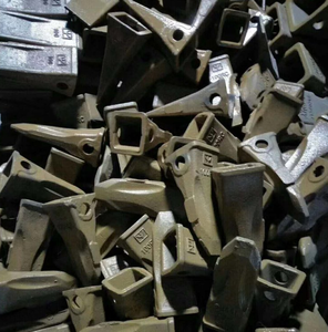Prêt à expédier – Dents de godet de haute qualité à pointe standard et universelle IU3302 – Pièces de train de roulement pour pelle Caterpillar CAT E200 - Product Image 6