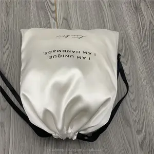 Sac de lingerie en satin personnalisé/sac de pochette d'emballage de stockage de perruques en satin/sac à poussière en soie satinée pour sac à main