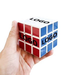 Cubo mágico de 3x3 velocidades con logotipo personalizado, 3x3x3, foto publicitaria personalizada DIY, rompecabezas de juguete educativo 3D de <span class=keywords><strong>3</strong></span> capas - Product Image 4