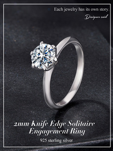 Bague de fiançailles solitaire Moissanite à bord de couteau étincelant en argent sterling 925 pour femme Bague en pierre <span class=keywords><strong>unique</strong></span> à 6 broches brillante - Product Image 5