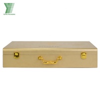 Yifeng fabrication de luxe en or personnalisé boîte-cadeau de valise en cuir pu boîte en bois pu avec logo d'estampage en or et surface de texture