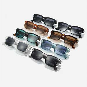 Lunettes de soleil polarisées carrées UV400 TR90 pour hommes et femmes, style rétro 2025, petite monture CP Pin, idéales pour la conduite - Product Image 3