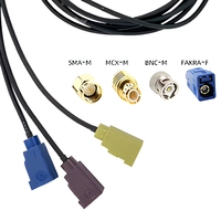 Antenne Combo Directionnelle GPS 1575.42MHz WiFi 4G LTE 28dBi Étanche à Fixation par Vis Extérieure en ABS PC pour Adaptateur MCX BNC