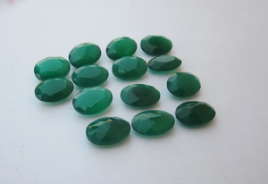 Venta al por mayor de piedras preciosas sueltas facetadas de ónix verde natural de calidad AAA, redondas de 5x5 mm, para la fabricación de joyas. - Product Image 3