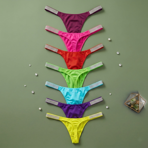 Nouvelle Tendance Culottes Femme Lingerie Sexy String Diamant Respirant <span class=keywords><strong>Strass</strong></span> G-string Lettres Brillantes 2026 - Product Image 6