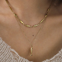 Collier superposé en acier inoxydable plaqué or 18 carats avec pendentif poisson pour femme, chaîne délicate thème océan et plage, vente en gros OEM