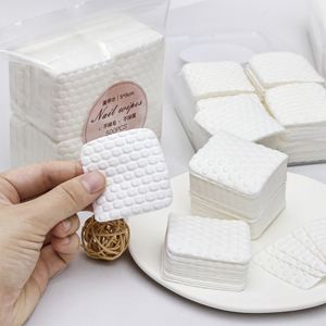 Lingettes non pelucheuses jetables en tissu non tissé <span class=keywords><strong>soufflé</strong></span> à chaud pour le nettoyage et le démaquillage des ongles, prix usine - Product Image 3