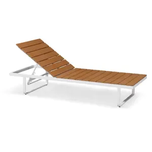 Tumbona moderna de plástico de madera y aluminio para exteriores, tumbona para piscina y patio en blanco y negro