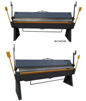 Machine à plier manuelle à lames segmentées Largeur de traitement maximale : 2540 mm Épaisseur jusqu'à 2,5 mm Convient pour le pliage de boîtes