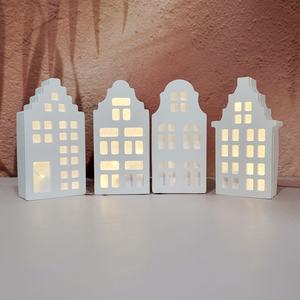 Hecho a mano respetuoso con el medio ambiente Casa de Playa Grande Herramienta de pastel de silicona S1193 Gothic 4-Proyección Moldes de pared PC Categoría de producto - Product Image 1