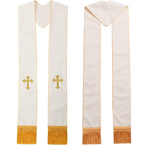 Écharpe de Pasteur en Satin Blanc avec Broderie de Croix Noire Forme Rectangulaire pour Cérémonie Religieuse - Product Image 2