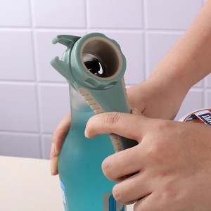 Nuevo Abrelatas Cuatro en Uno, 3 Piezas, Abrebotellas de Cerveza, Abrelatas Multiusos Cinco en Uno de Plástico, Tapete Antideslizante para Abrir Tapas - Product Image 4