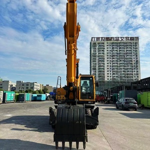 รถขุดล้อยางมือสอง HYUNDAI 210W-9 ขนาด 20 ตัน สำหรับปรับระดับพื้นที่หญ้า  พร้อมเครื่องยนต์แข็งแกร่ง  รุ่น Multi-Terrain Dominator - Product Image 5