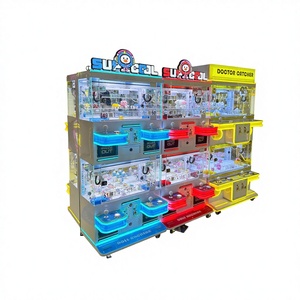 Mini máquina de garras de doble capa para cuatro personas, de metal, con sensor de movimiento y LED, juego operado con monedas para exhibición de regalos en centros comerciales urbanos - Product Image 1